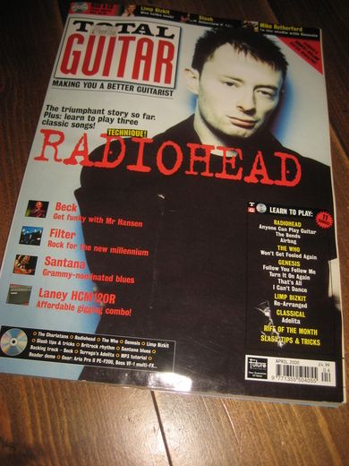 2000 nr 004 TOTAL GUITAR