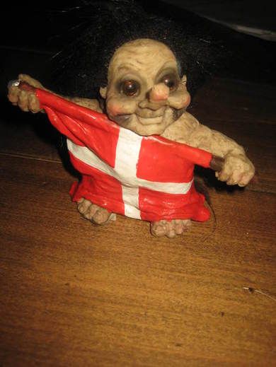 Lite dansk troll ca 10 cm høgt 80 tallet