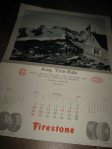 Kalender for APRIL 1960. Reklame for Firestone, Aug Yter Eide, Stryn.