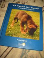 RUGAAS: PÅ TALEFOT MED HUNDEN 2012