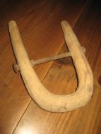 Noe for deg? Ca 13 cm brei, 19 cm høg. 