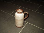 Strøken keramikk vase, merka under 
