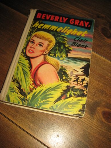 Blank: BEVERLY GRAY'S hemmelighet Bok nr 2 1960