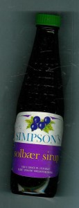 Uåpna flaske med innhold, SIMPSON'S solbær sirup. 70 tallet.