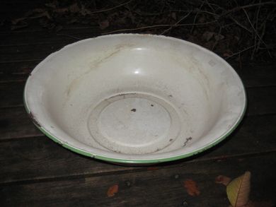 Emaljert stort vaskefat