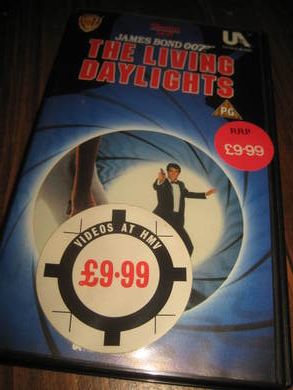 JAMES BOND: THE LIVING DAYLIGHTS