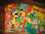 1984 Lot med Donald blader selges samla