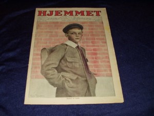 1923,nr 035, HJEMMET