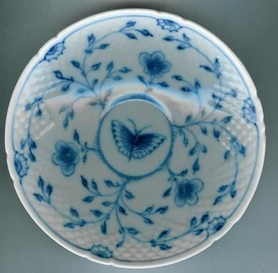 Tefat fra Bing & Grøndal