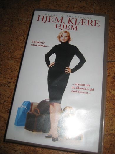 WITHERSPOON: HJEM KJÆRE HJEM 2002 7 ÅR 104 MIN