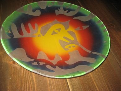 Magnor fat i farga glass ca 35 cm i diameter