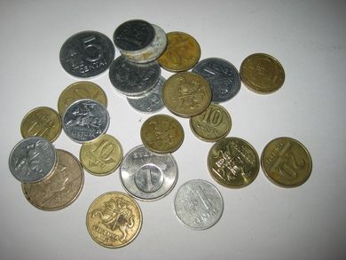 Diverse mynter fra Litauen Selges under ett