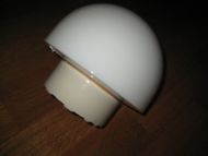 Porselens taklampe med kupel ca 18 cm i diameter 50-60 tallet