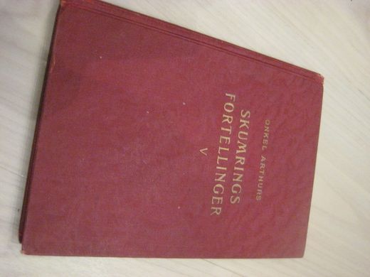 Maxwell: ONKEL ARTHUR'S SKUMRINGS FORTELLINGER