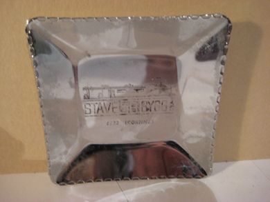 Reklameaskebeger fra STAVE BYGG Ikronnes