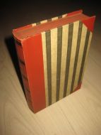 LUMHOLTZ, CARL: NDER TROPENE HIMMEL. To år blant hodejegere i Borneo. 1938.