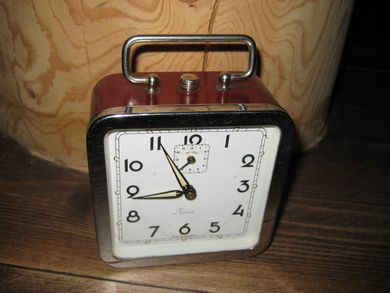 Nacar vekkerklokke fra Germany på 50 tallet