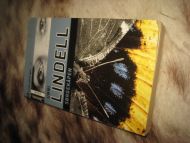 LINDELL UNNI: SØRGEKÅPEN 1999