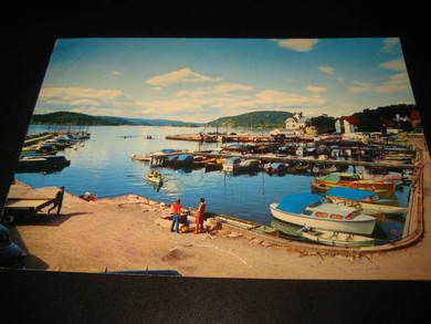 Drøbakk, Båthavnen. Ubrukt kort, 80 tallet. 800/15.