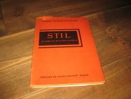 THIIS / STANG: STIL. Et riss av stilens historie. 1941. 