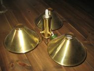 Taklampe i messing 3 skjermer 60 tallet