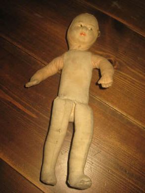 Gammel dokke fra tidleg 1900 ca 28 cm høg