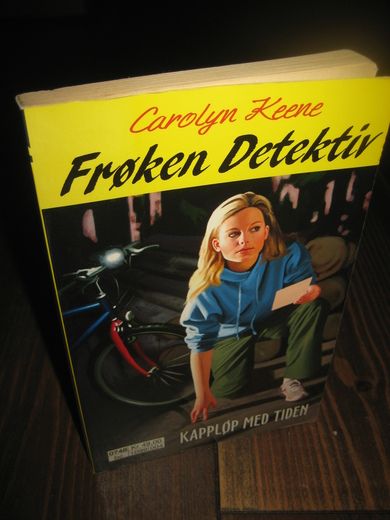 Keene: Frøken Detektiv KAPPLØP MED TIDEN 2007