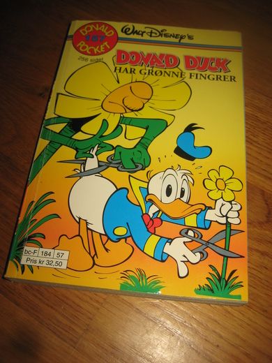 DONALD POCKET NR 157