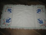 Heimebrodert duk 50-60 tallet