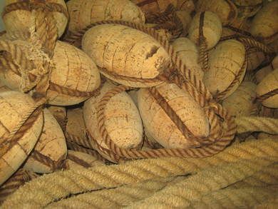 Dekorativ flytekork fra gammel not fra eldre dager du får dette i lekkjer med så mange korker som du ønsker 40-50 tallet