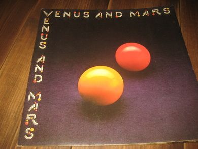 WENUS AND MARS: WINGS 1975