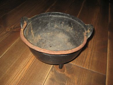 Gammel jerngryte ca 20 cm i diameter Tidleg 1900