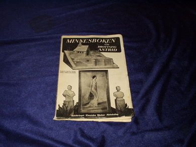 Minnesboken om Drotning Astrid 1945