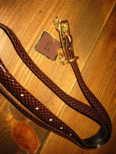 Ubrukt damebelte 85 cm langt London pris den gang kr 115 - 80 tallet