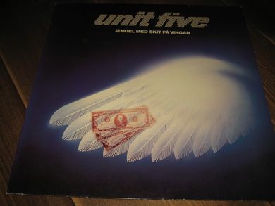unit five: ÆNGEL MED SKIT PÅ VINGAN 1980