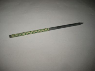 Ubrukt griffel brukt i skulestova i gamle dager skriveredskap Tidleg 1900 Grønn