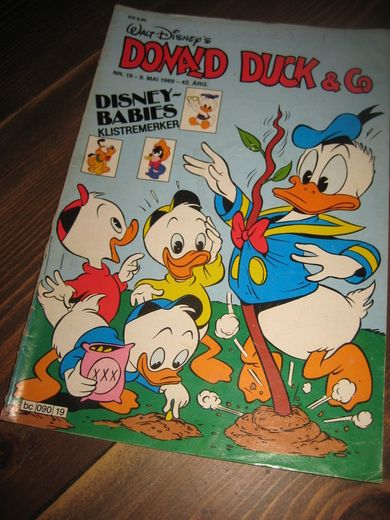 1989 nr 019 DONALD DUCK & CO
