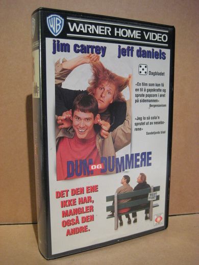 jim carrey / jeff daniels: dum og dummere. 1994, 106 min, 11 år.
