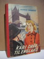 SKOGHUS. KARI DRAR TIL ENGLAND.