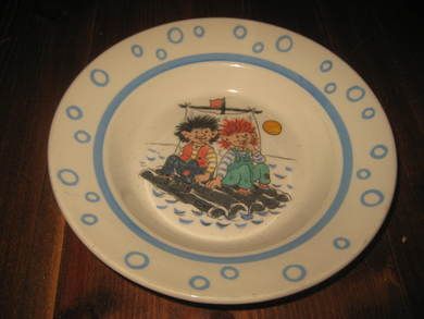 Djup tallerken fra Figgjo Tegnet av Torbjørn Egner 60 - 70 tallet Ca 19 cm i diameter meget pen