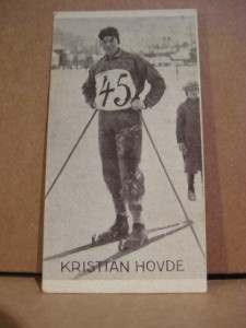 Kristian Hovde, en av norges første løpere over 50 km, samlebilde fra 20-30 tallet, låg i tobakseskene på den tid.