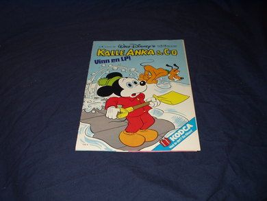 1982 nr 004 Walt Disneys Kalle Anka