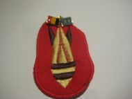 Med jakkenål ukjendt Ca 7 5 cm høgt