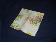 Seviett med blomstermotiv