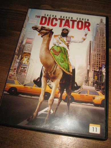 DICTATOR 2012 80 MIN 11 ÅR
