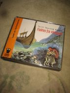 Hauger: Flukten fra vikingene. 4 CD. 2003.