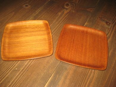 Pene teakbrikker ca 15 *15 cm store selges under ett 60 - 70 tallet