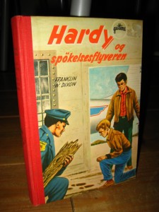 Hardu guttene og spøkelsesflyveren.  Bok nr 49, 1970.