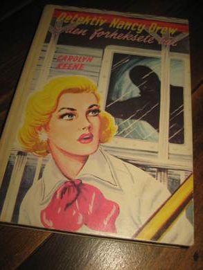 KEENE: Detektiv Nancy Drew og den forheksete båt. Bok nr 35