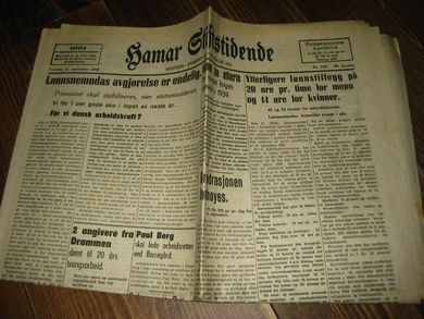 1945 nr 103 Hamar Stiftstidende